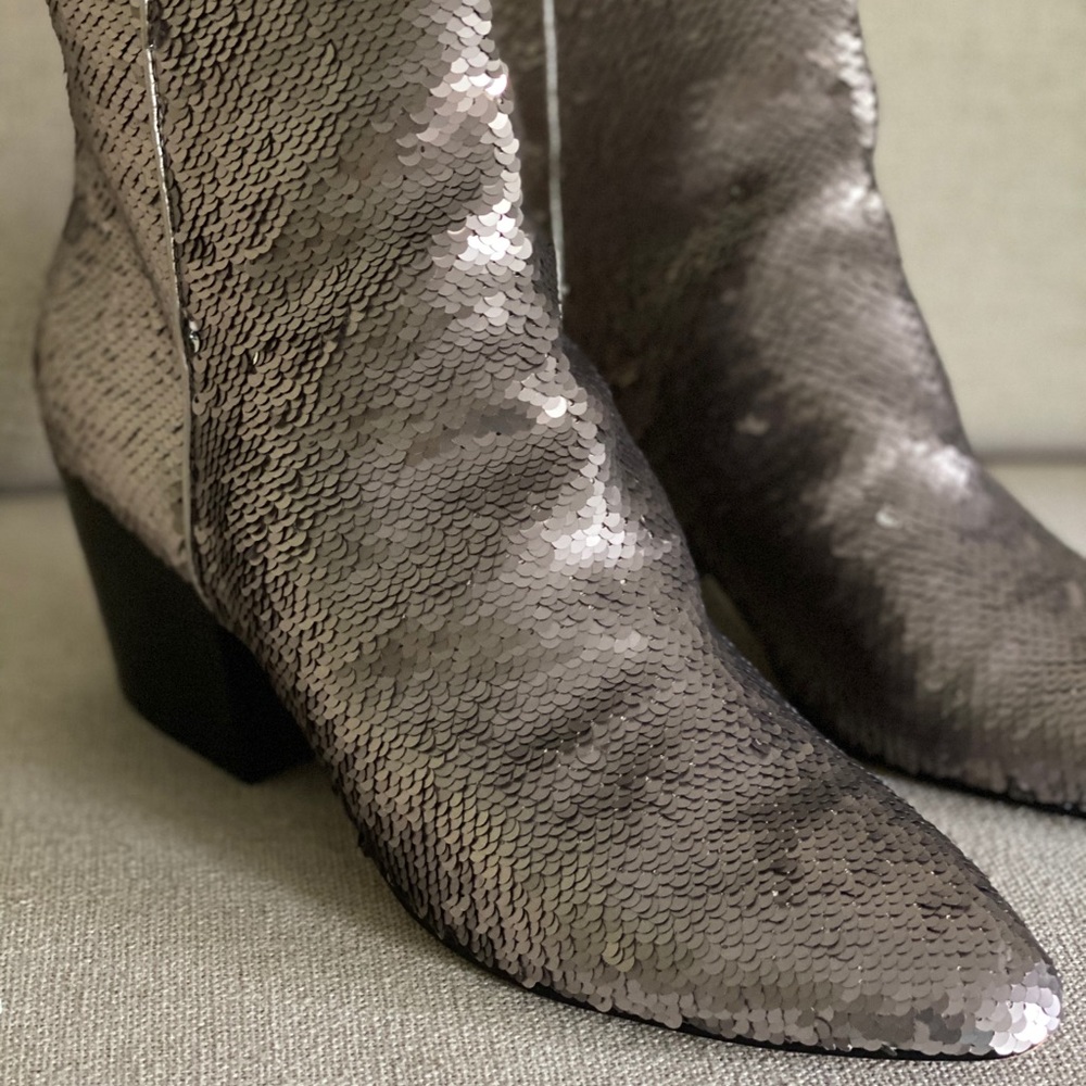 Ladies Boots